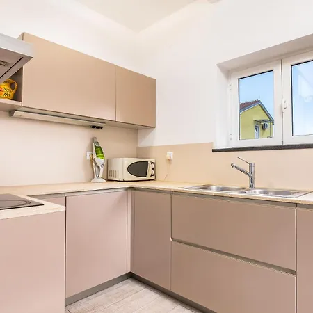 Gorgeous In With Kitchen *